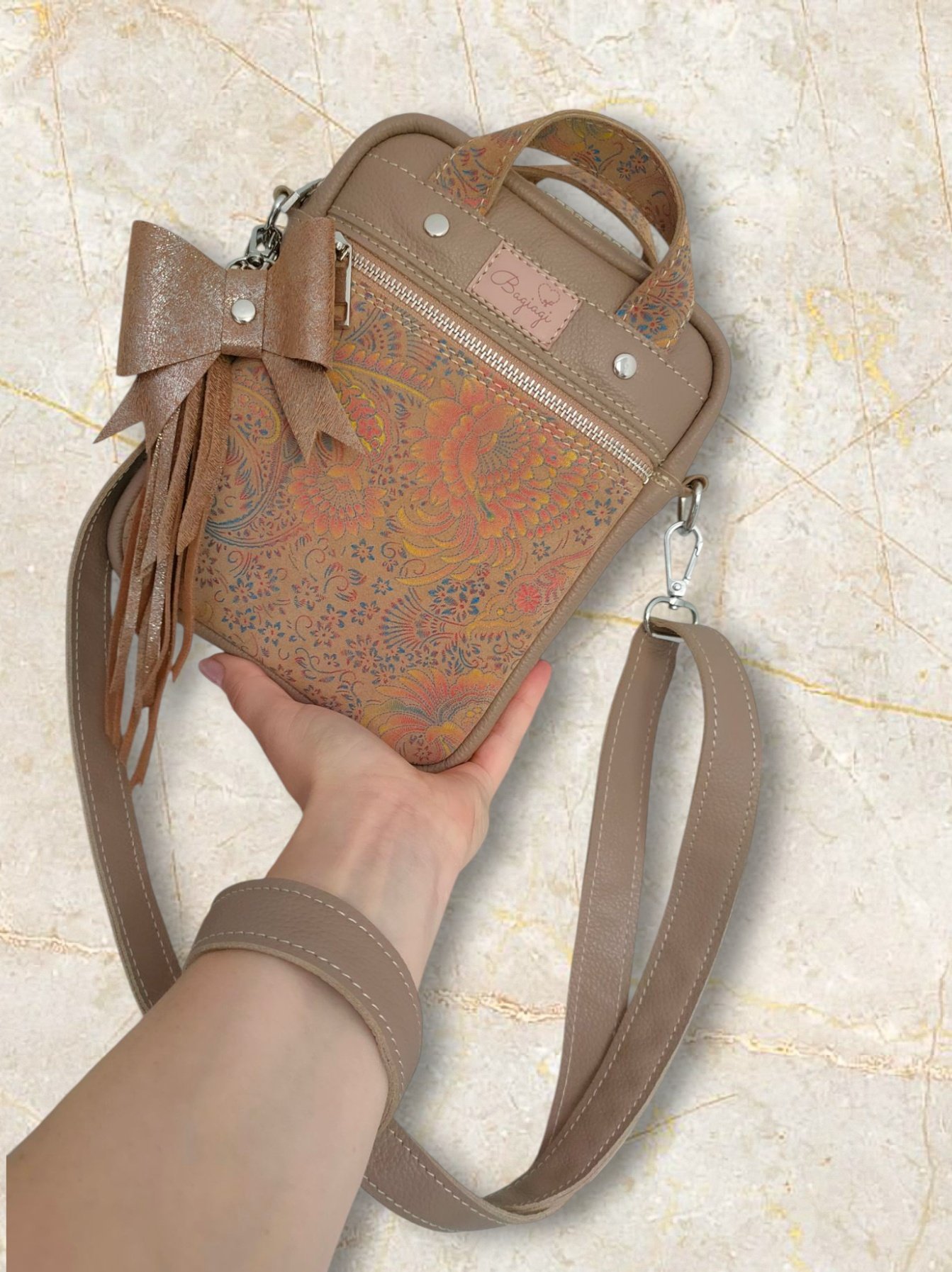 *Saszetka listonoszka Small Beż/Paisley brzoskwinia - obrazek 2