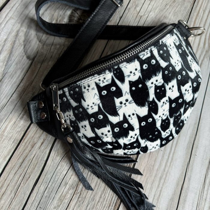 Saszetka skórzana nerka M kotki