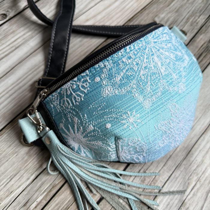 Saszetka skora naturalna granat Królowa śniegu