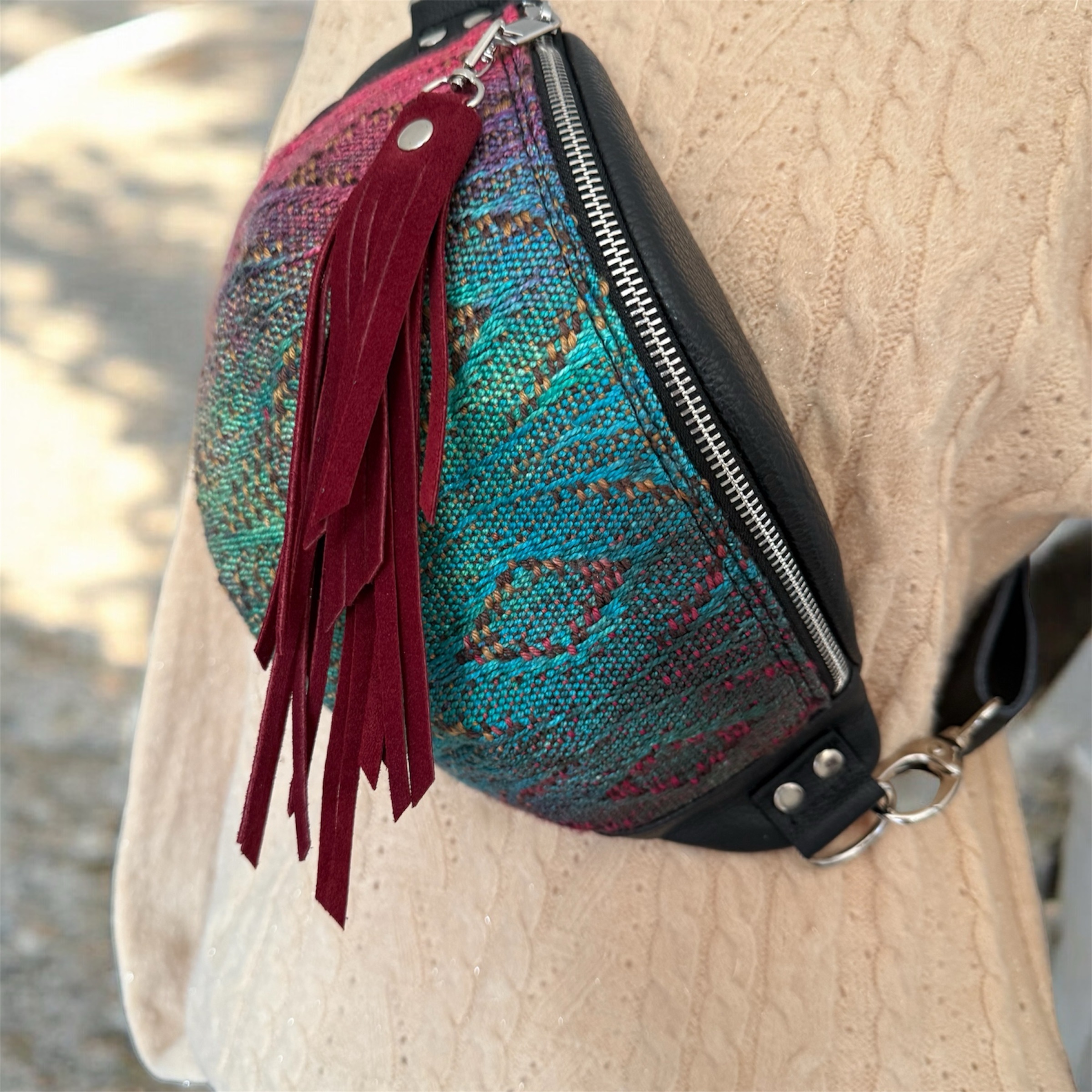 Saszetka skórzana/Skrawek Woolie weaver night in Rio - obrazek 4