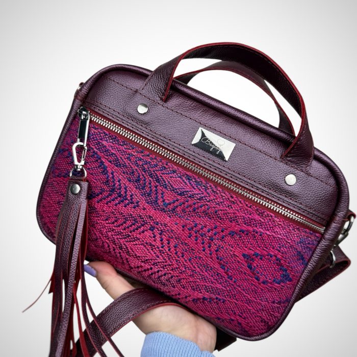 Kuferek bordo perła skóra naturalna/Skrawek Woolie weaver