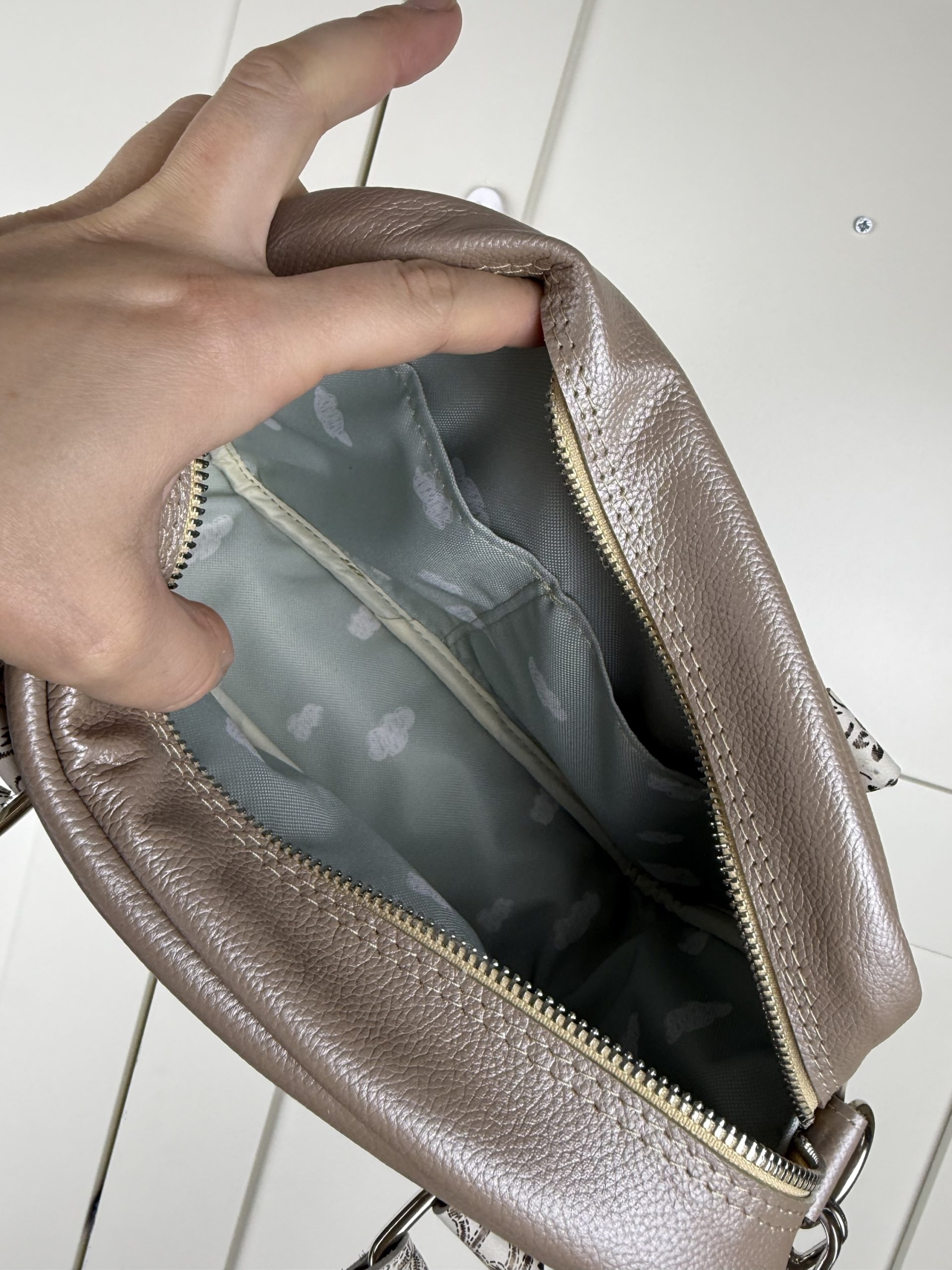 Listonoszka beżowa perła skóra naturalna Złoto białe Paisley + portfelik - obrazek 4