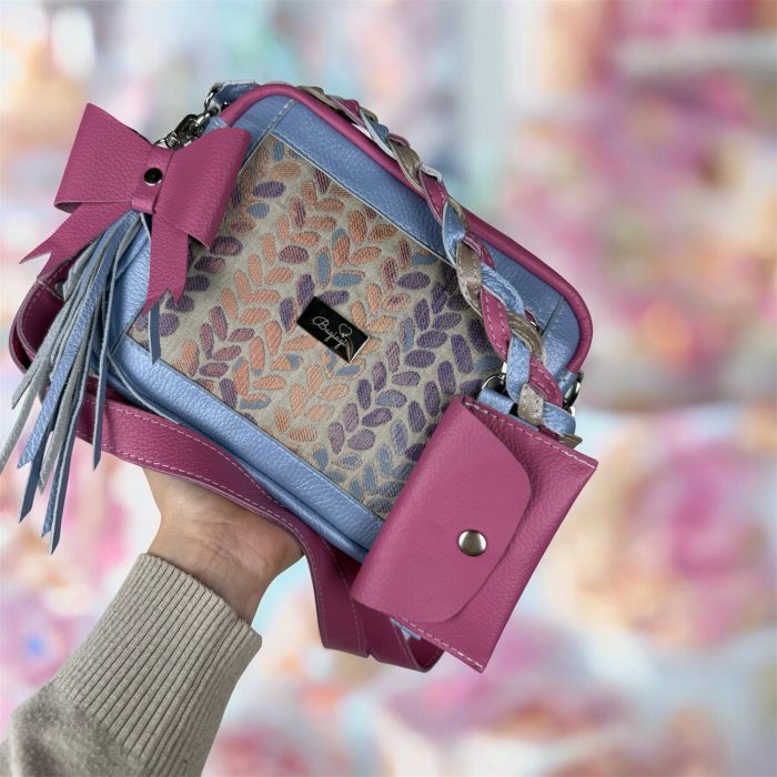 Listonoszka Skóra błękit/cukierkowy róż/ Pleciony pasek z portfelikiem